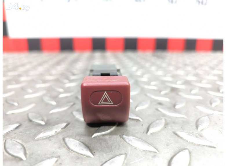 Кнопка аварийной сигнализации к Peugeot 806 undefined г.