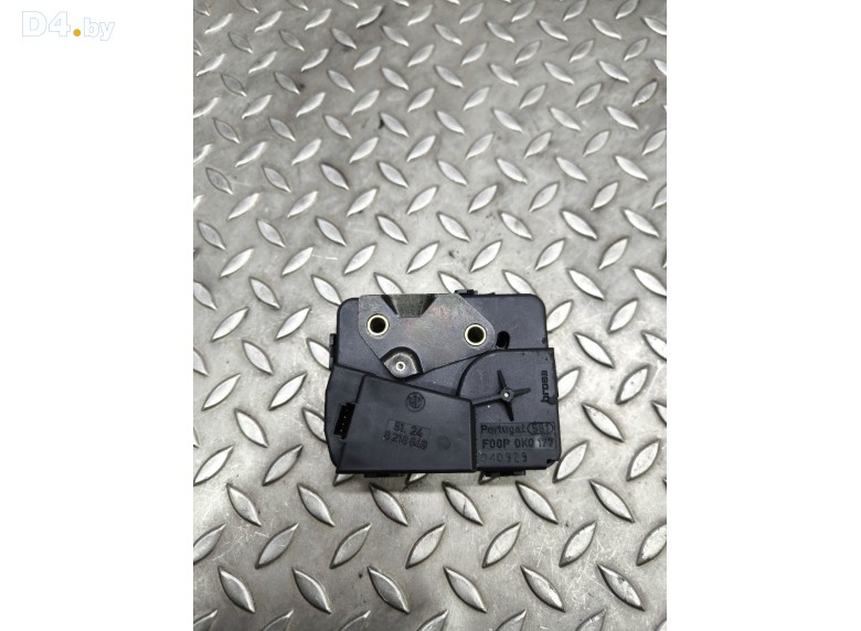 Замок стекла двери багажника к BMW 3E46 undefined г.