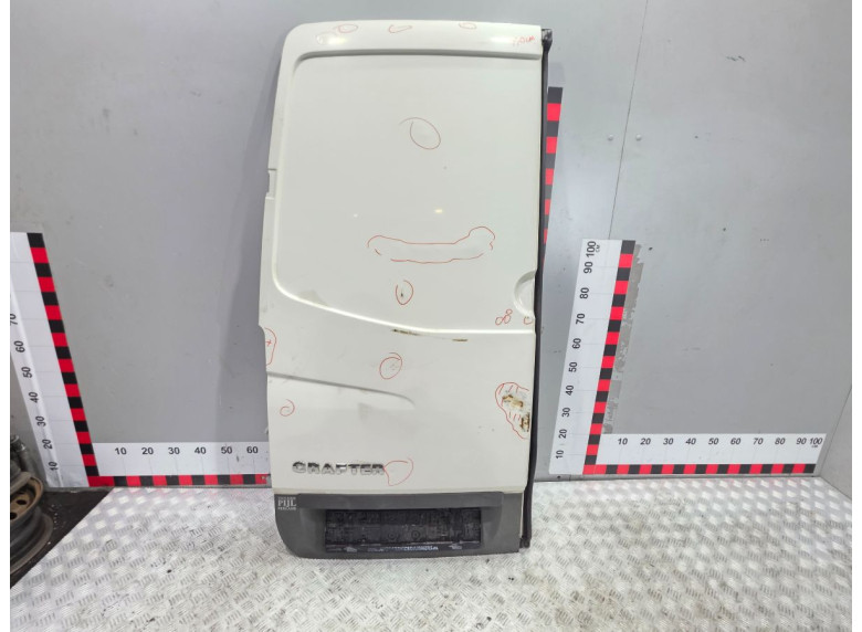 Дверь задняя распашная левая к Volkswagen Crafter, 2009г.