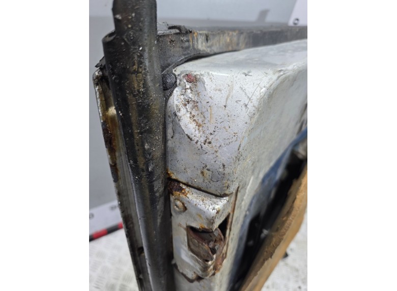 Дверь задняя распашная левая к Дверь задняя распашная левая к Ford Transit undefined г. Transit