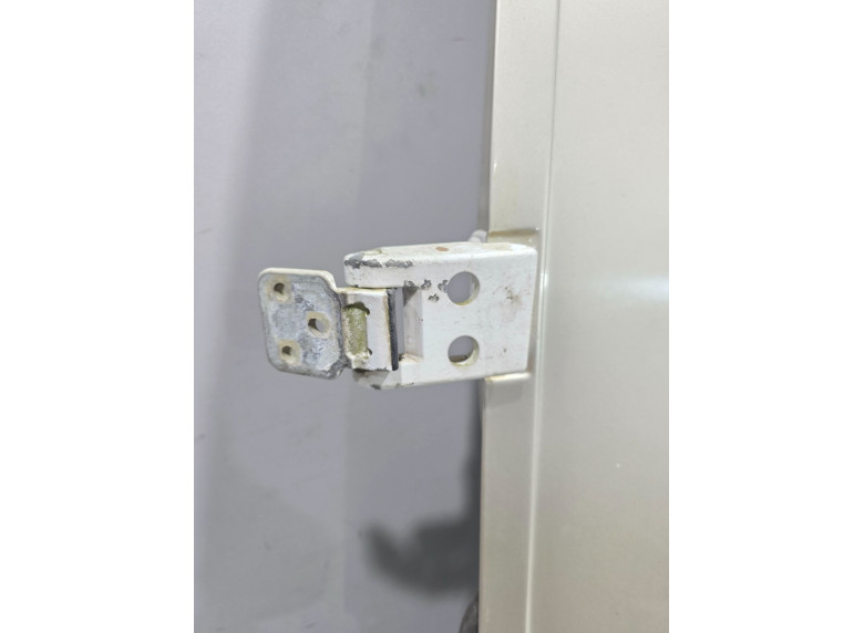 Петля двери задней левой к Mercedes Sprinter, 2009г.