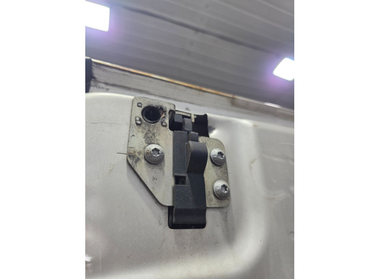 Замок двери задней левой к Mercedes Sprinter, 2009г.