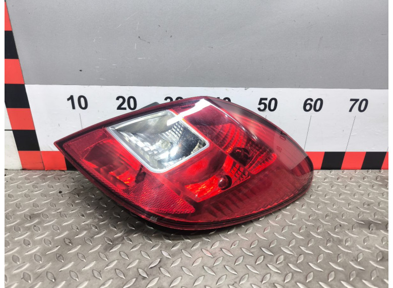 Фонарь задний правый к Opel Corsa, 2008г.