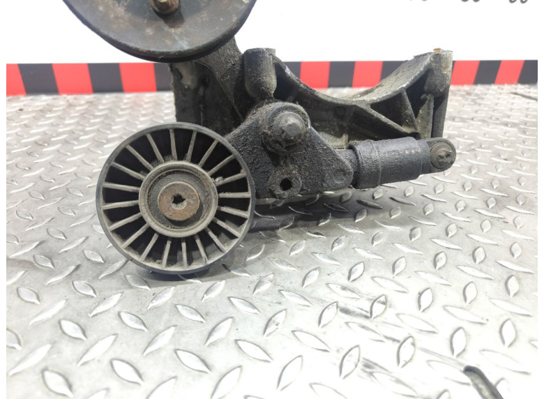 Натяжитель ремня генератора к Opel Vectra, 1999г.