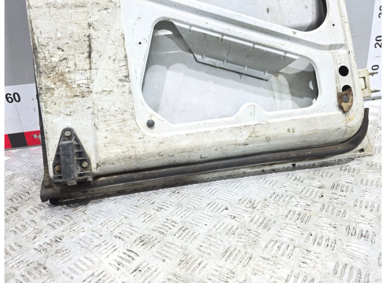 Дверь задняя распашная левая к Citroen Jumpy, 2003г.