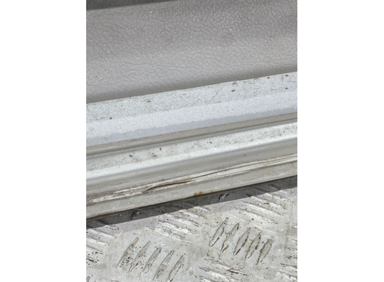 Дверь сдвижная левая к Kia Carnival, 2001г.