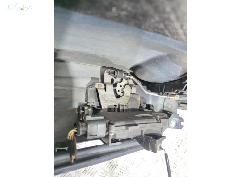 Замок двери передней правой к Audi A6 undefined г.