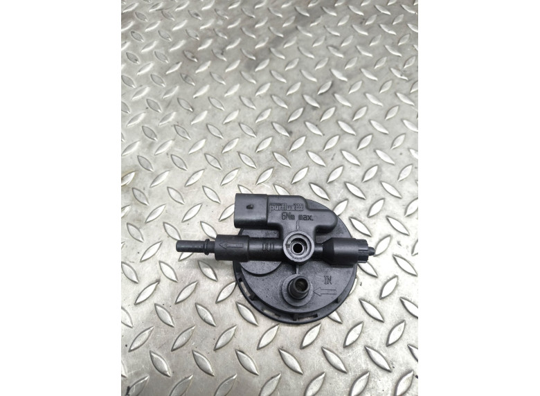 Корпус топливного фильтра к Renault Trafic, 2002г.