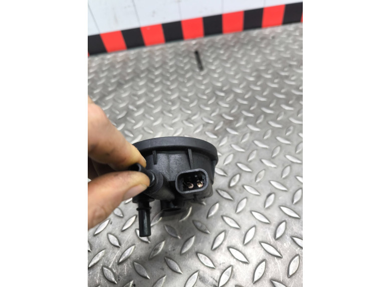 Корпус топливного фильтра к Renault Trafic, 2002г.