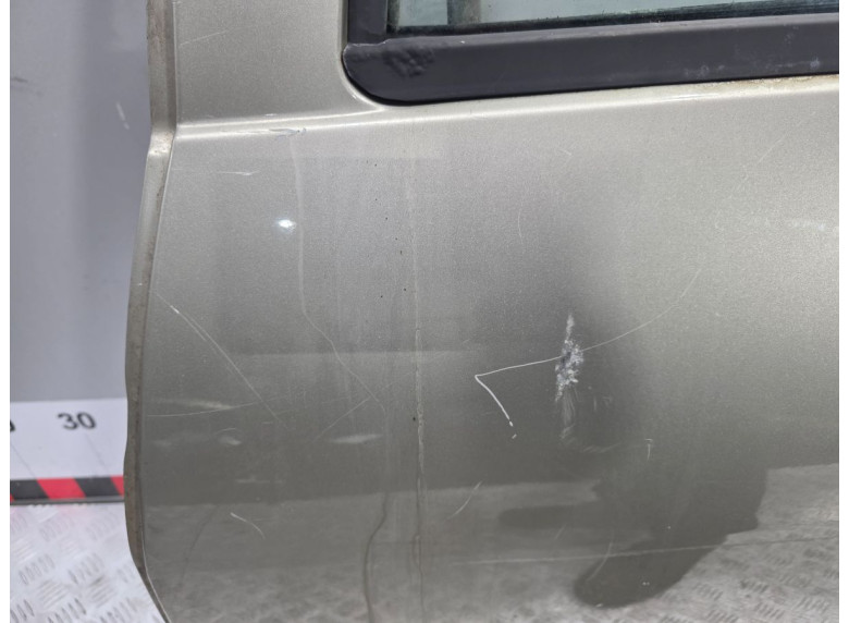 Дверь задняя левая к Dacia Sandero, 2010г.