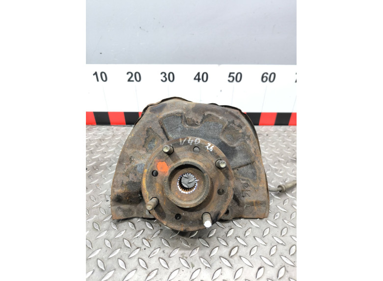 Ступица передняя правая к Volvo V40