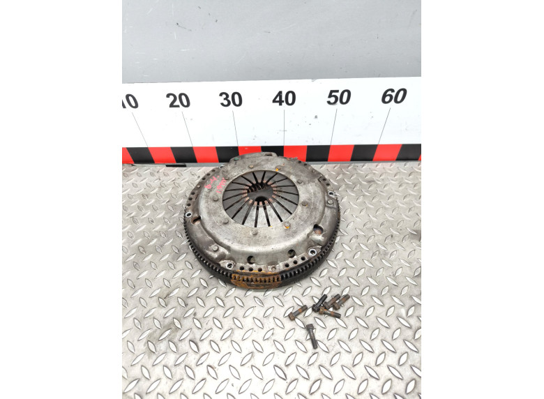 Комплект сцепления к Volkswagen Passat, 1995г.
