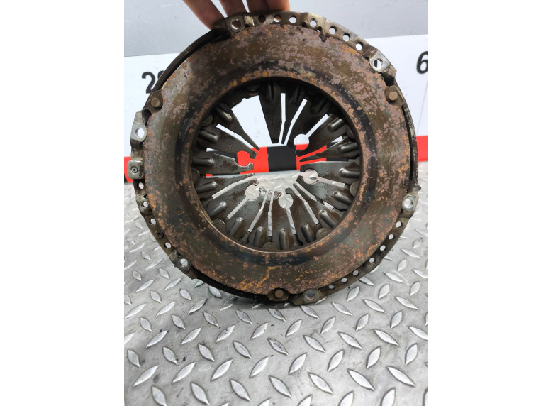 Корзина сцепления к Volkswagen Golf, 2009г.