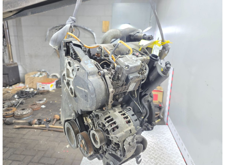 Двигатель к Renault Megane, 2000г.