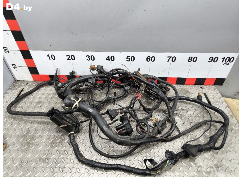 Проводка двигателя к Volkswagen Passat undefined г.