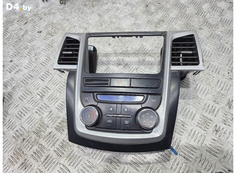 Рамка под магнитолу к Geely SC7 undefined г.