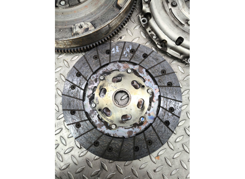 Комплект сцепления к Mercedes C W204, 2016г.