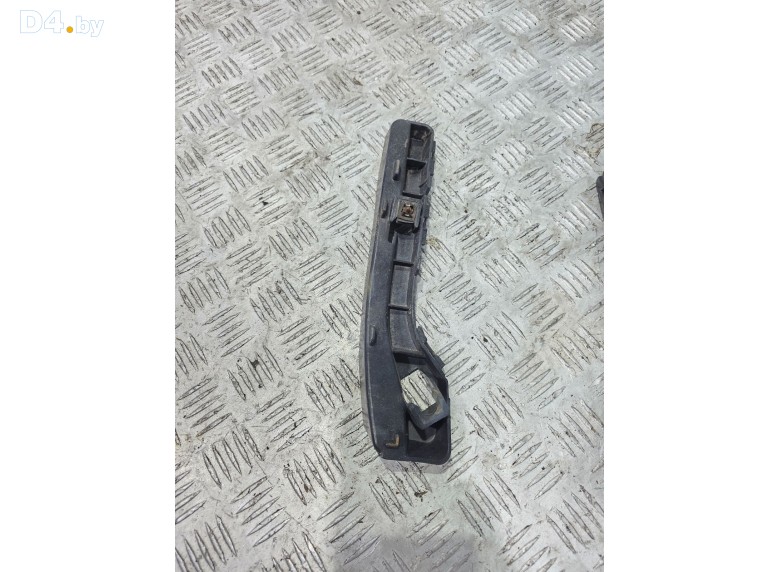 Кронштейн крепления бампера переднего к Geely SC7 undefined г.