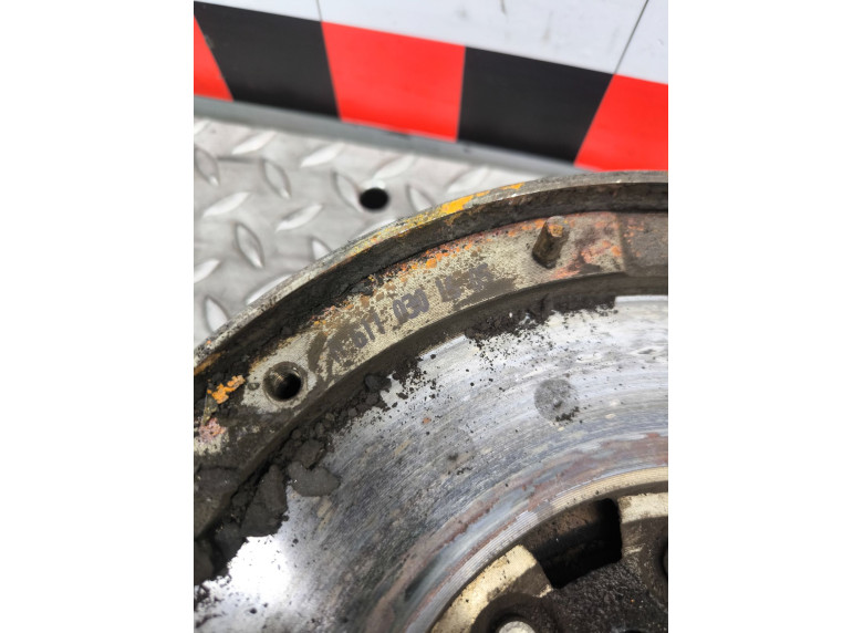 Маховик к Mercedes C W203, 2003г.