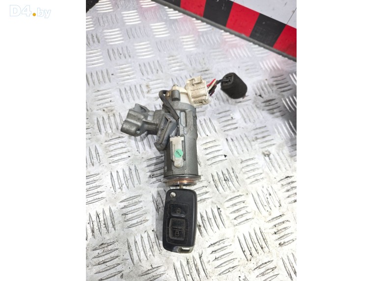 Замок зажигания к Geely SC7 undefined г.
