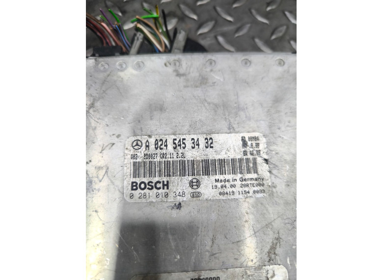 Блок управления двигателем к Mercedes C W203, 2001г.