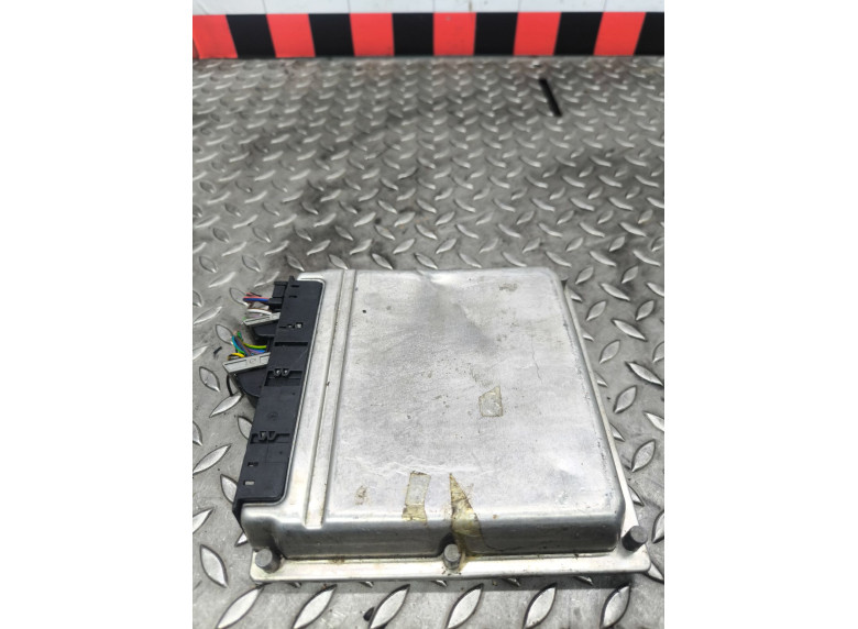 Блок управления двигателем к Mercedes C W203, 2001г.