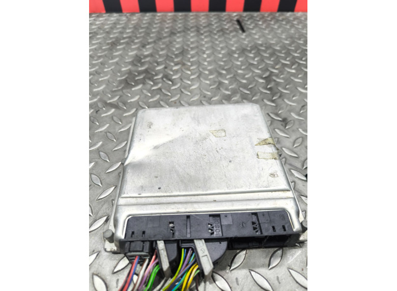 Блок управления двигателем к Mercedes C W203, 2001г.