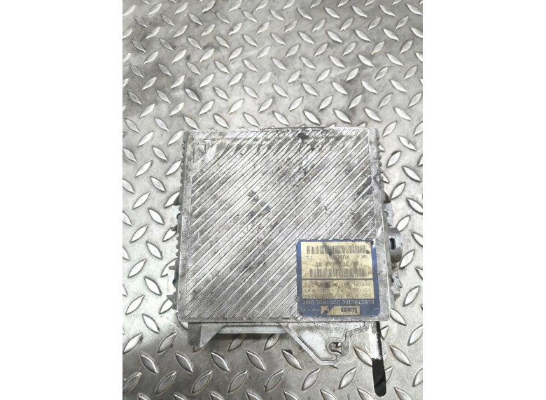 Блок управления двигателем к Peugeot 406