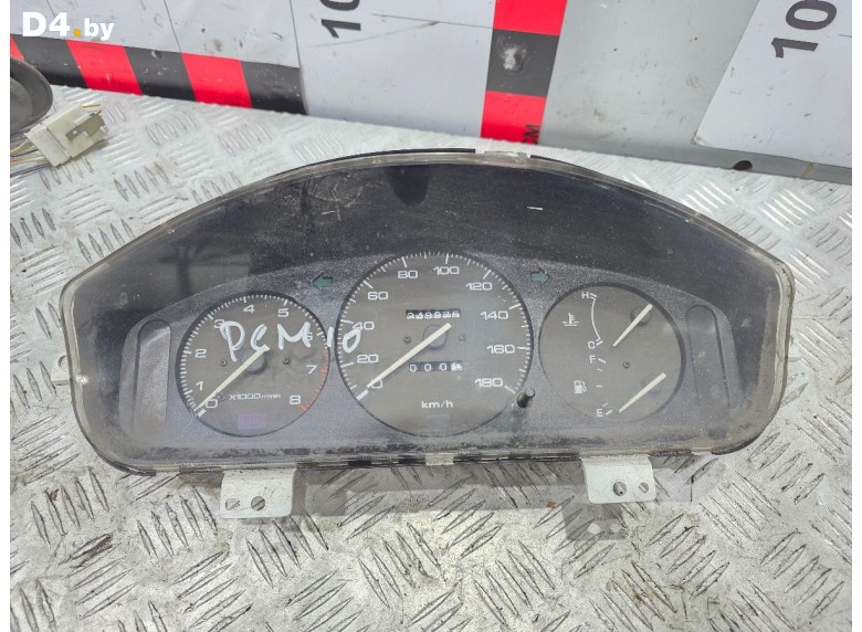 Щиток приборов (приборная панель) к Mazda Demio undefined г.