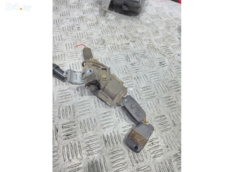 Замок зажигания к Geely SC7 undefined г.