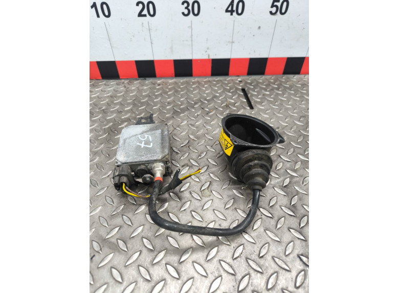 Блок розжига ксенона к Opel Omega, 2002г.