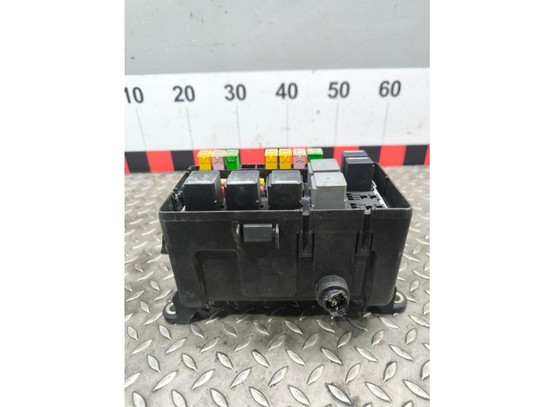 Блок предохранителей к Блок предохранителей к Ford Transit undefined г. Transit