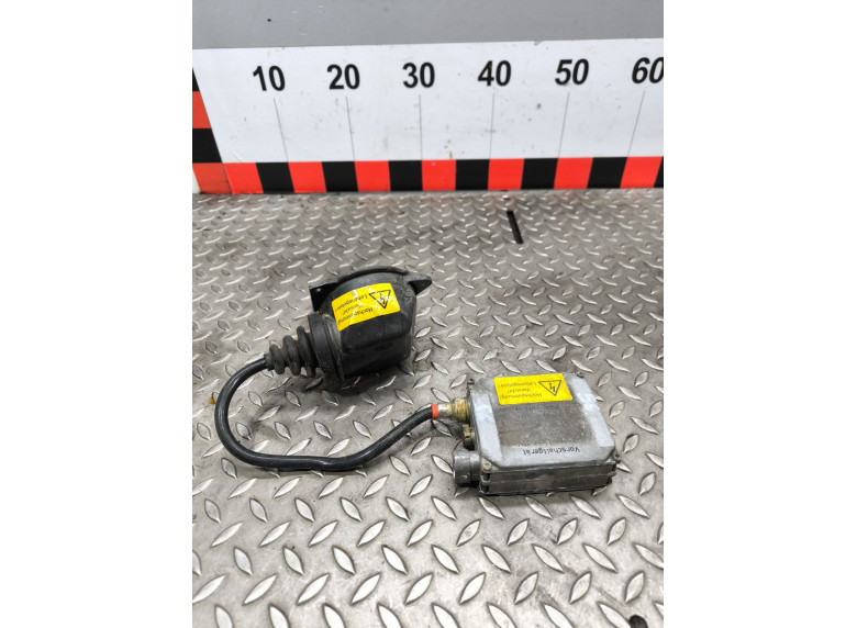 Блок розжига ксенона к Opel Omega, 2002г.