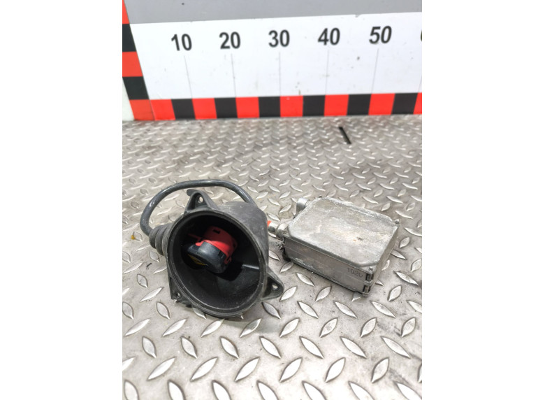 Блок розжига ксенона к Opel Omega, 2002г.