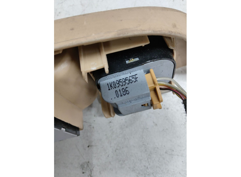 Джойстик регулировки зеркал к Volkswagen Passat, 2006г.