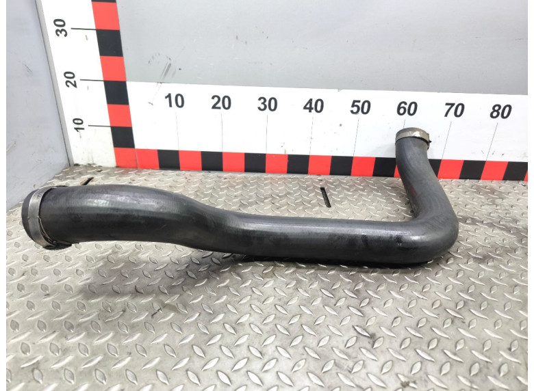 Патрубок интеркулера к Renault Trafic, 2006г.