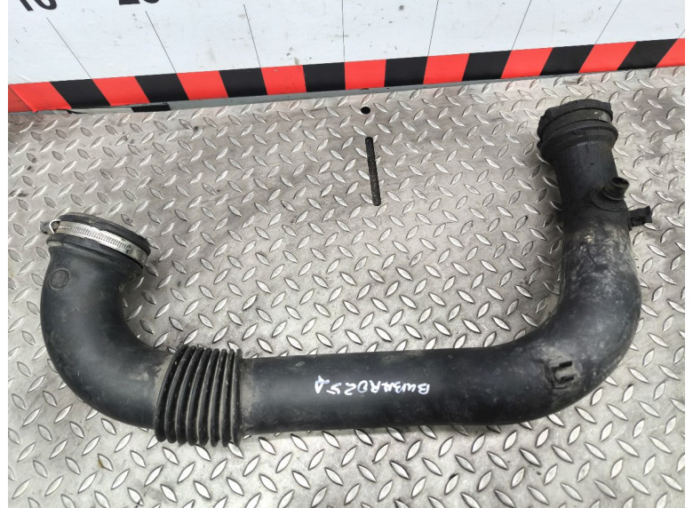 Патрубок турбины к Renault Trafic, 2006г.