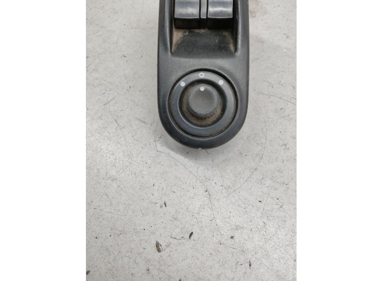 Джойстик регулировки зеркал к Renault Master