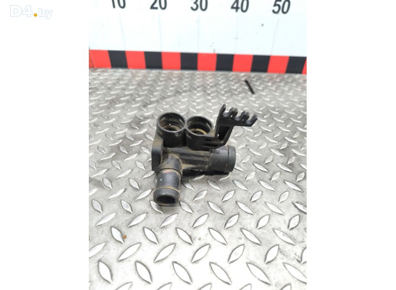 Фланец (тройник) системы охлаждения к Audi A6 undefined г.