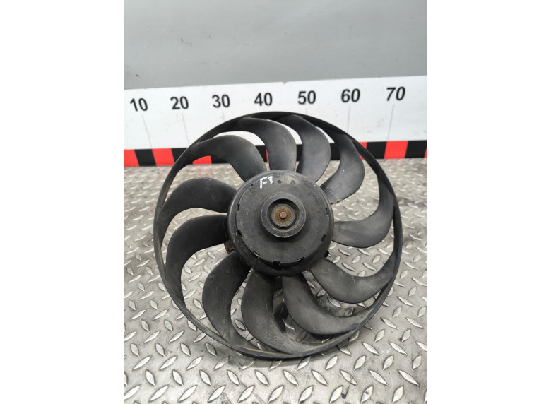 Вентилятор радиатора к Volkswagen Golf, 1996г.