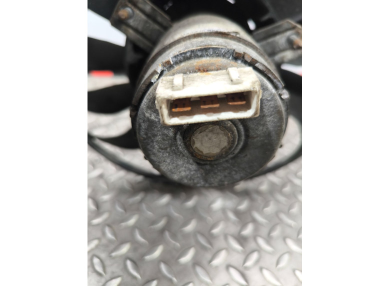 Вентилятор радиатора к Volkswagen Golf, 1996г.