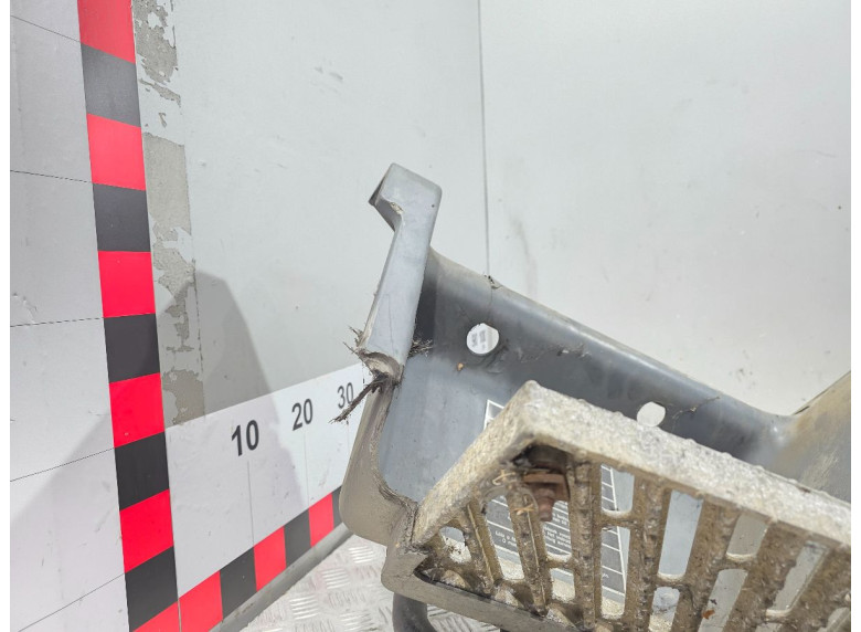 Подножка кабины левая (входной модуль) к DAF LF, 2006г.