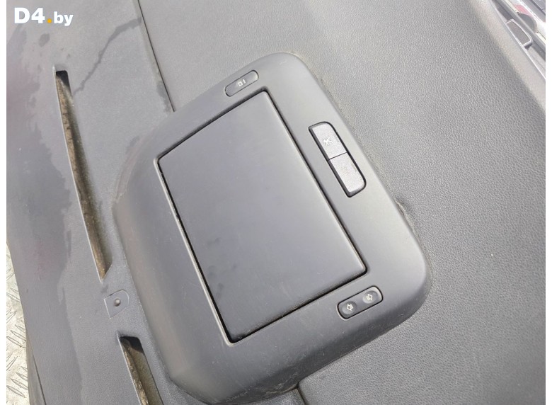 Дисплей к Peugeot 5008 undefined г.