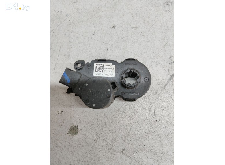 Моторчик заслонки печки к Renault Megane undefined г.