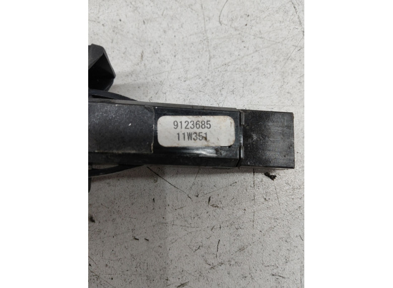 Кнопка аварийной сигнализации к Volvo S80, 2009г.