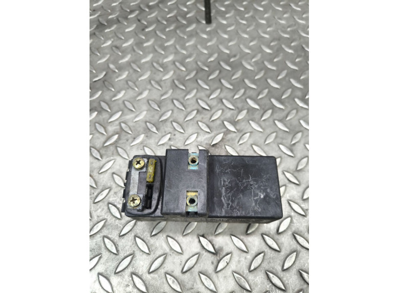 Блок управления вентилятором радиатора к Volkswagen Passat, 1995г.