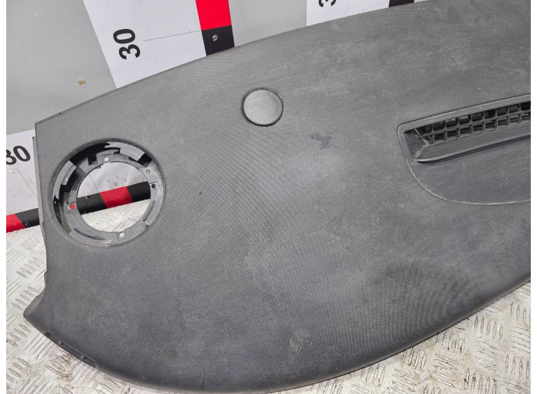 Панель передняя салона (торпедо) к Renault Trafic, 2004г.