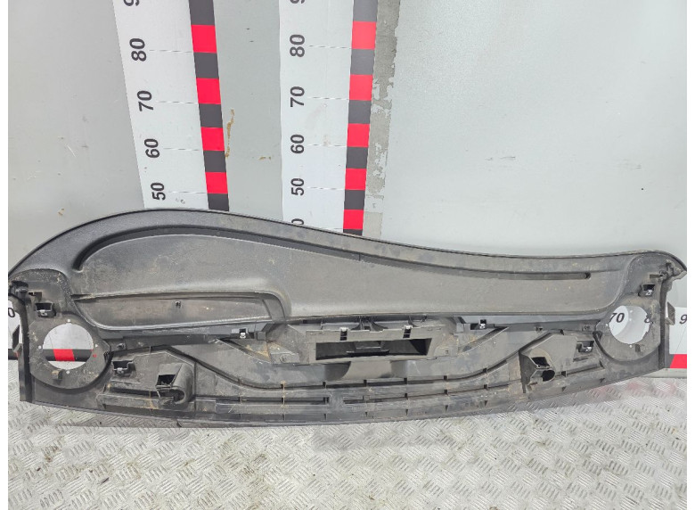 Панель передняя салона (торпедо) к Renault Trafic, 2004г.