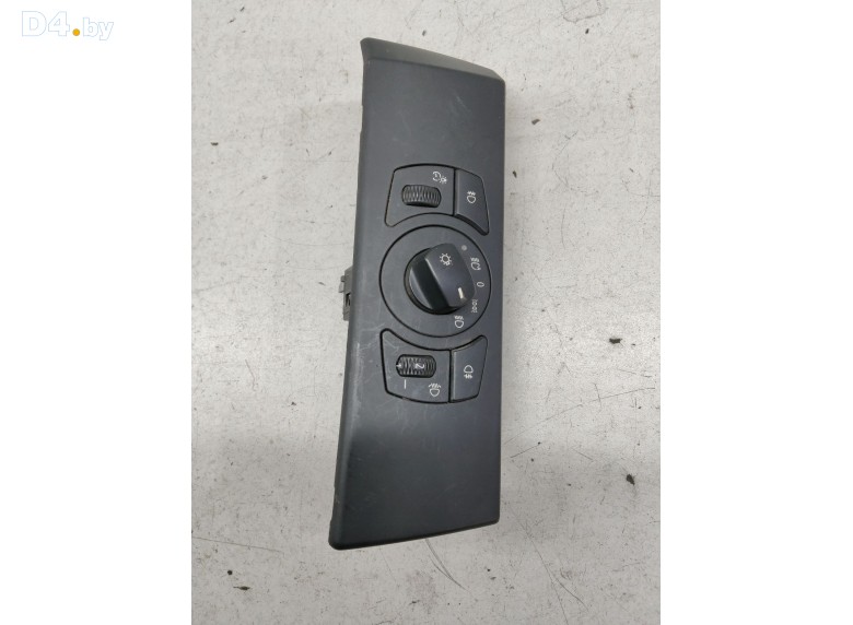 Переключатель света к BMW 5E60/E61 undefined г.