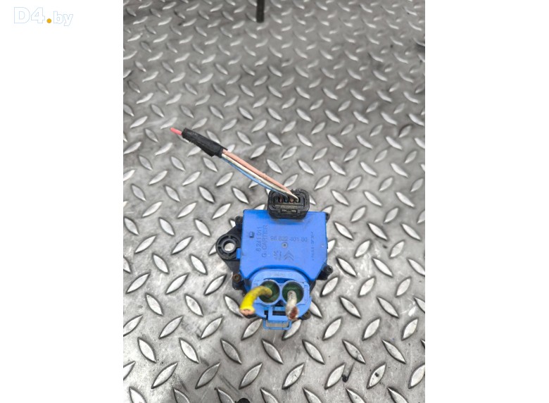 Сопротивление вентилятора охлаждения к Peugeot 308 undefined г.